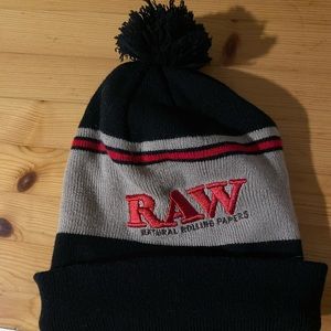 Raw Pom Pom Beanie